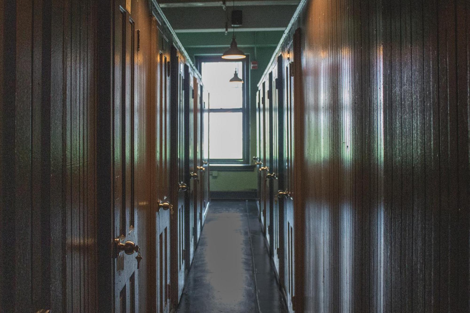 The Nolita Express Hostel Нью-Йорк Экстерьер фото