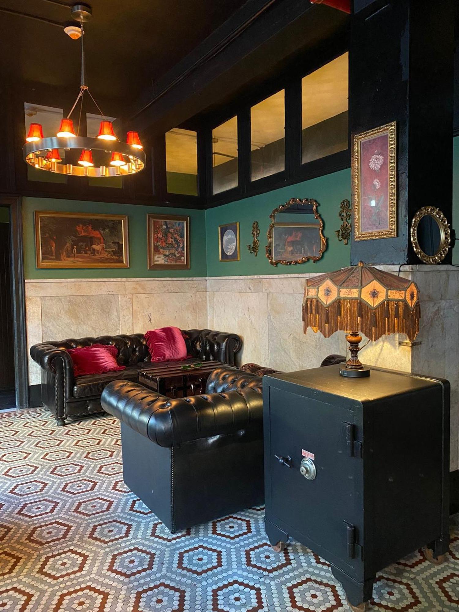 The Nolita Express Hostel Нью-Йорк Экстерьер фото